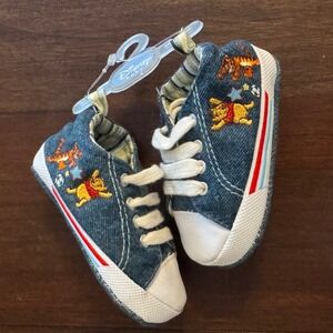 Vintage Disney Baby Winnie the Pooh Tigger Crib Shoes Soft Sole Sneakers Size 2